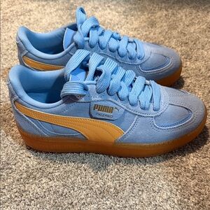 NEW PUMA Palermo Moda Xtra Gum in Team Light Blue/Almost Apricot - Womens sz 6.5